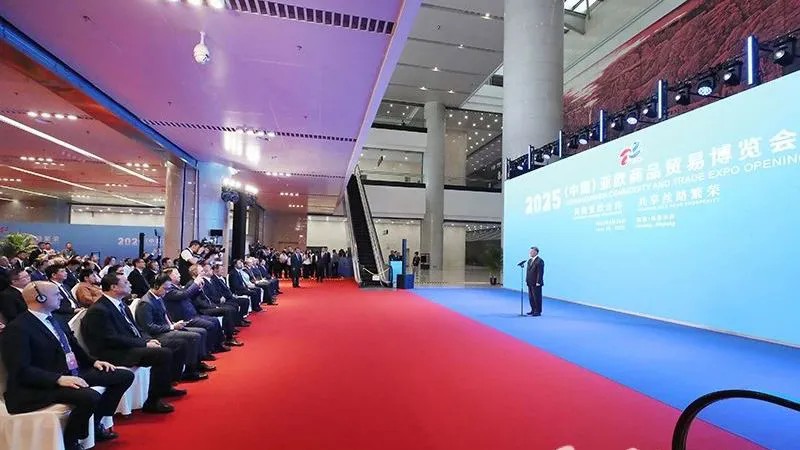 共商亚欧合作 共享丝路繁荣——顺达重矿集团亮相2025亚欧商品贸易博览会
