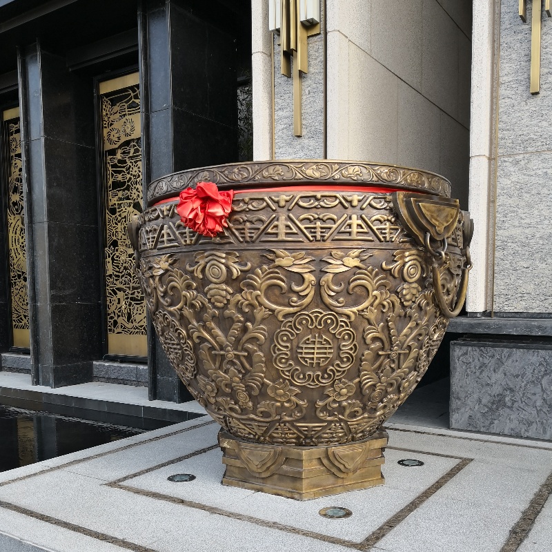 佛山新城泰禾院子铜缸