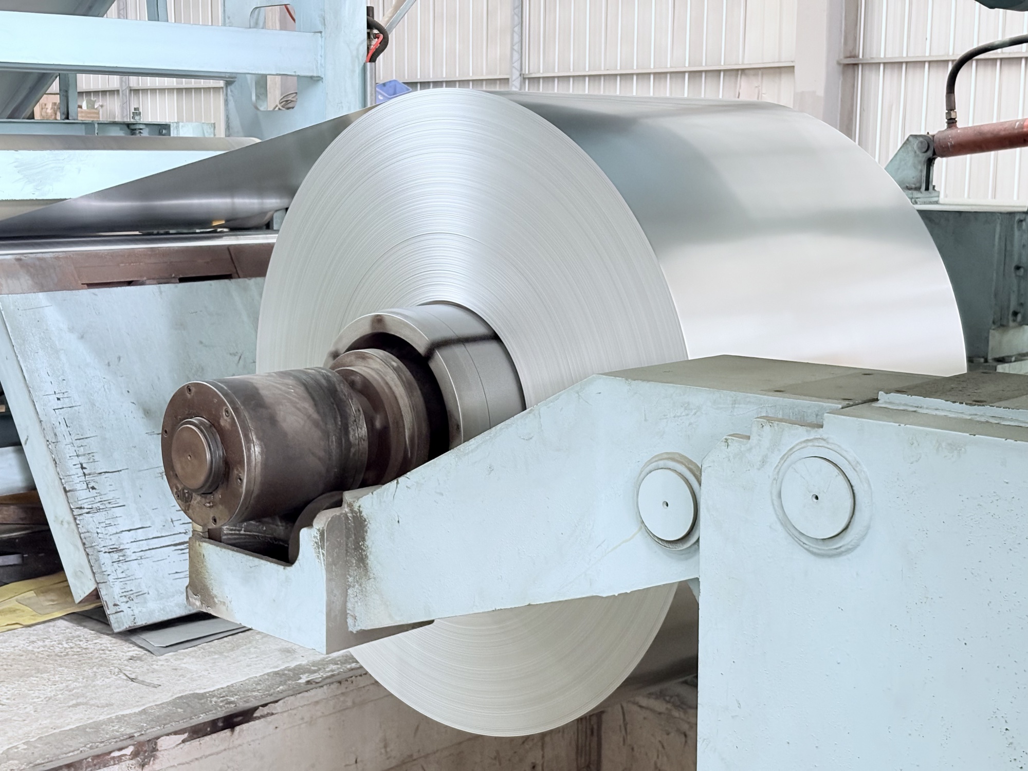 Hot-dipped galvanized steel coil