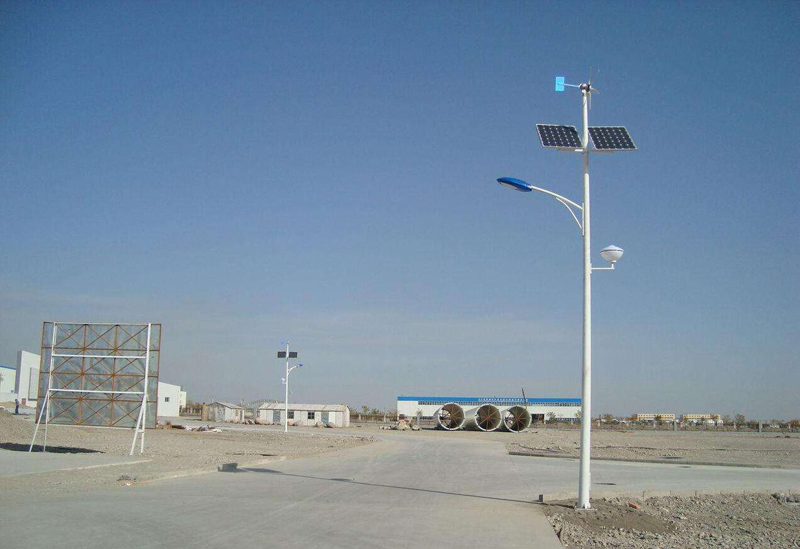 A case of installing wind-solar hybrid street lamps in a factory in Xinyang, Henan Province