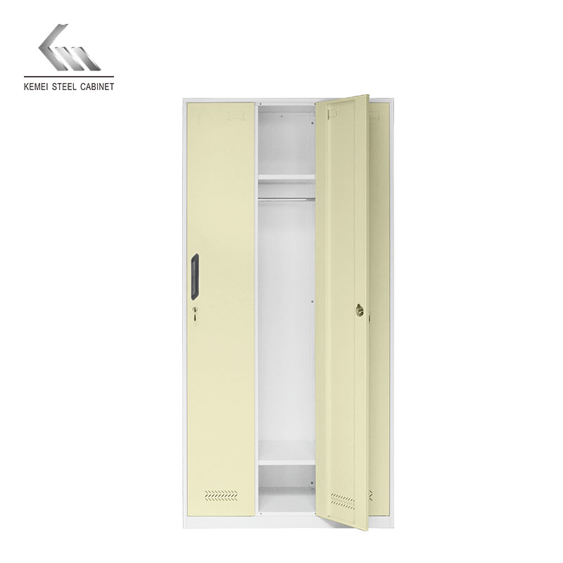 3 Doors Steel Locker