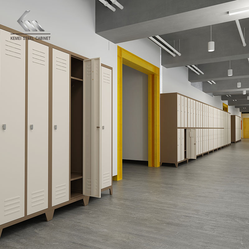 4 Doors Steel Locker With Standing Leg