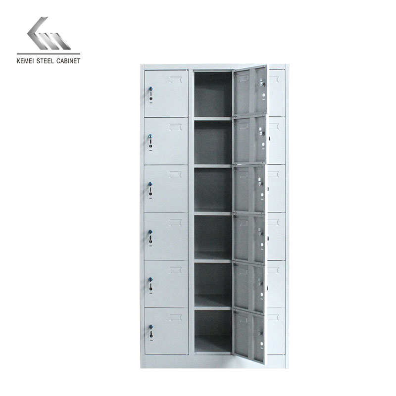 18 Doors Steel Locker
