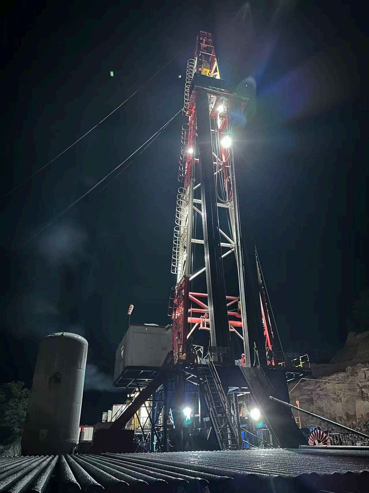 CS26005_Probe-Type Azimuthal Gamma Ray Assists Successful Completion of High-Risk Horizontal Well in Pingdingshan
