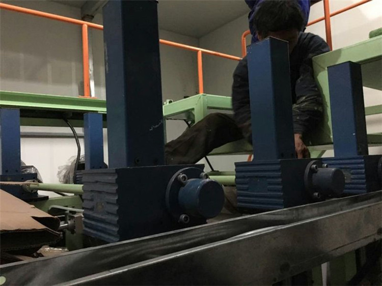 Plastic machinery