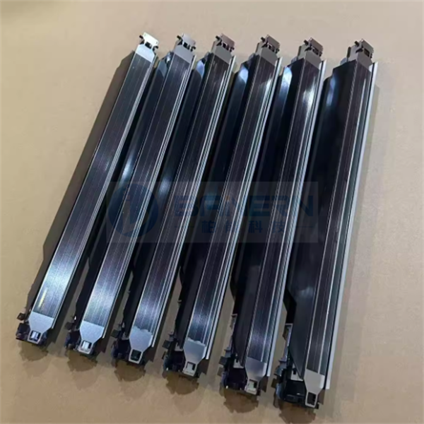 Toshiba 7516AC 7516AC 7527AC 8528A 9029A 6LK44127000 6LK40684000 Main Charge Corona Assembly