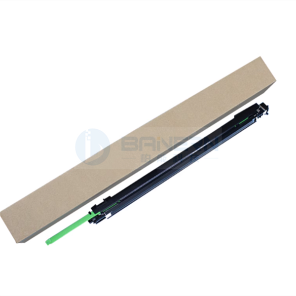 Toshiba 2505AC 3005AC 3015AC 4515AC 5005AC 6LK49099200（C M Y） 6LK49099300 （BK） Main Charge Corona Assembly