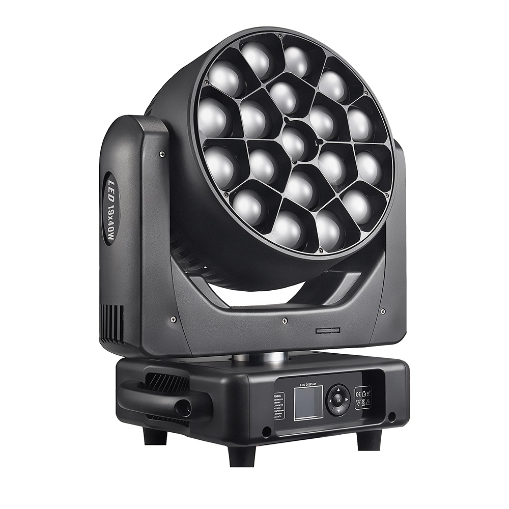 19·40W Zoom