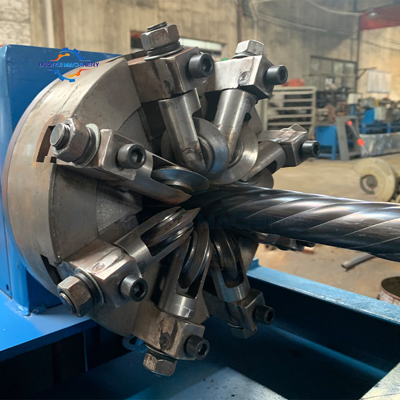 Pipe Threading Machine