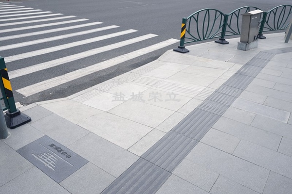 装配式出入道口