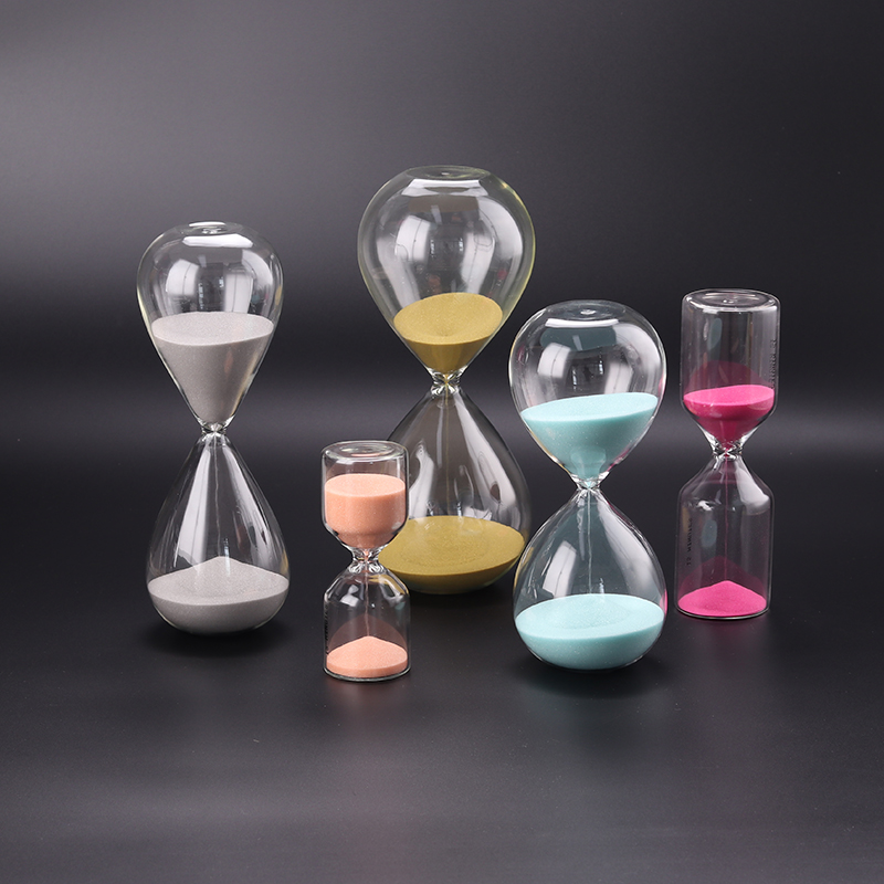 Antique visual hourglass