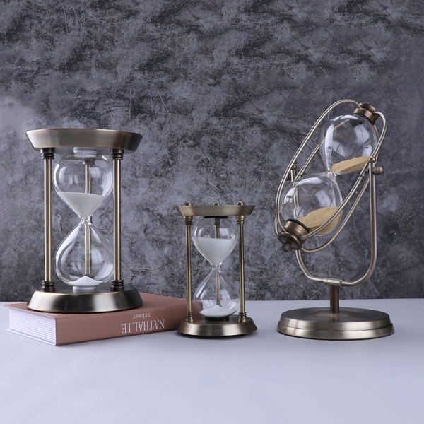 Metal hourglass brass