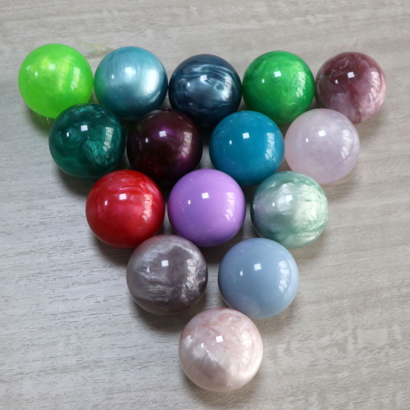 Resin ball with marble jade finish