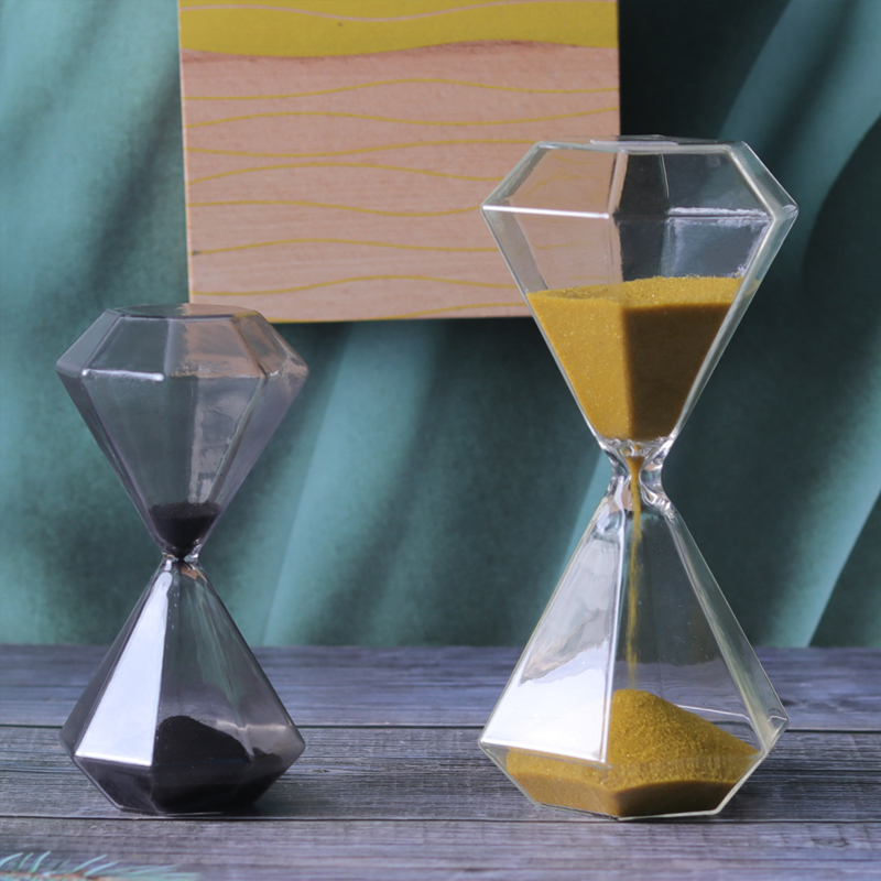 Diamond hourglass