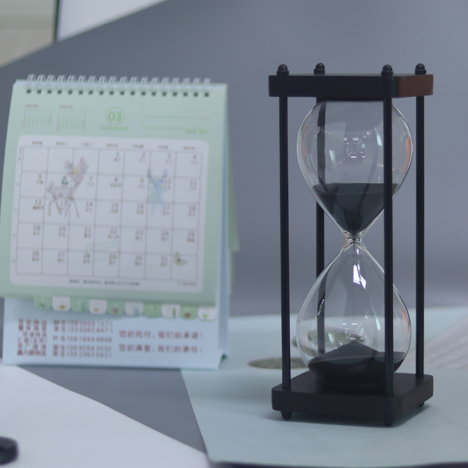 Giant sand timer gift