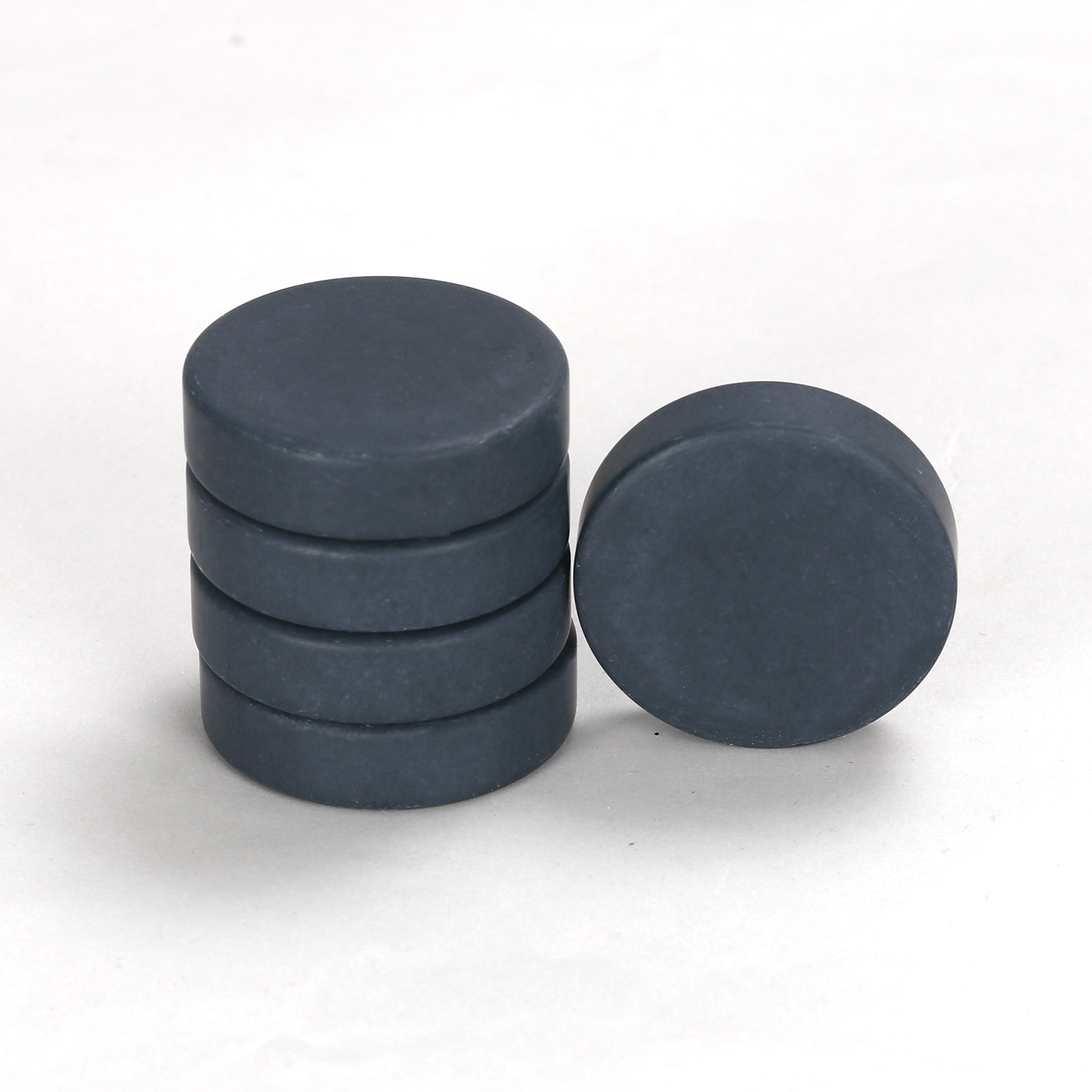 Backgammon pawn