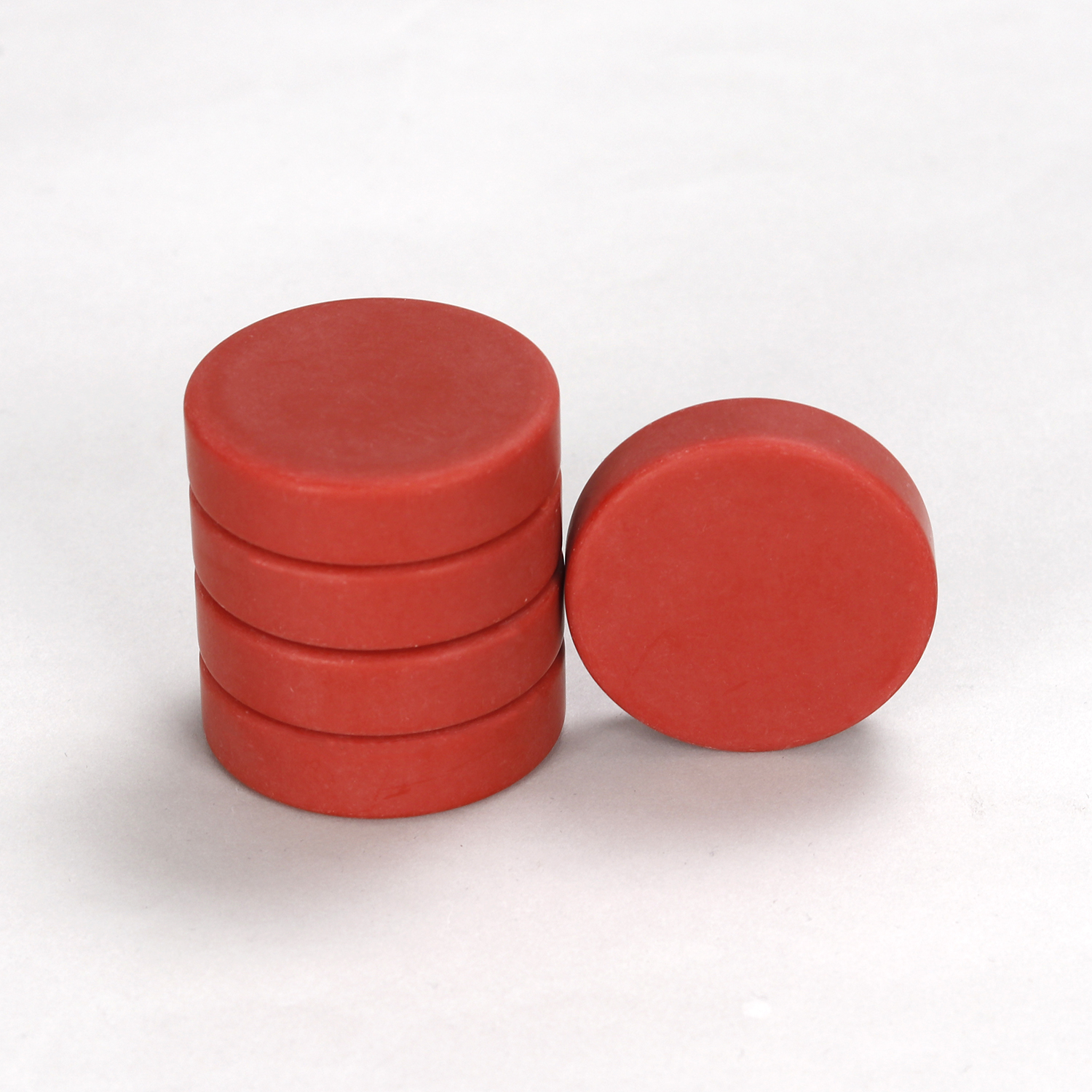 Backgammon pawn