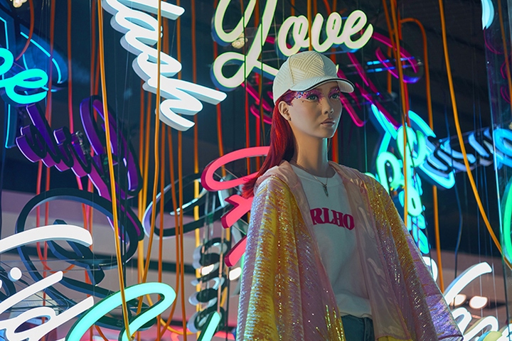 Neon Window Display Bailivisual