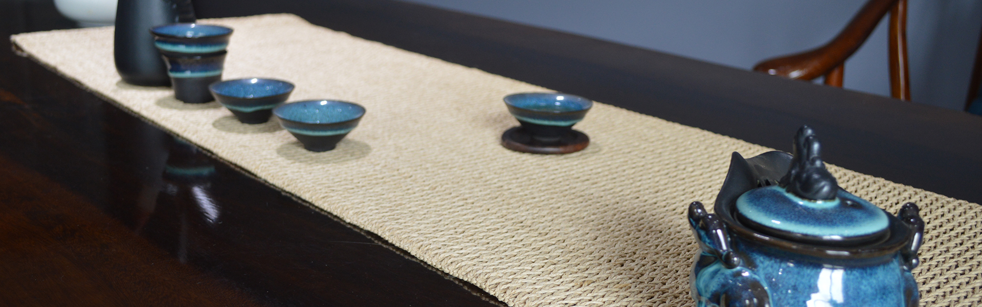 Recommended table mat