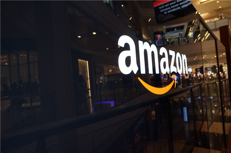 The Difference Between Amazon's Two Operating Platforms: Vendor Central vs. Seller Central
