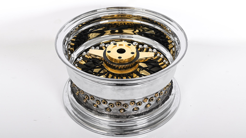 13x7 Wire Wheels Reverse 72-Spoke Cross Lace Black Spoke with American Gold Plating Nipple and Chrome Lip Rims