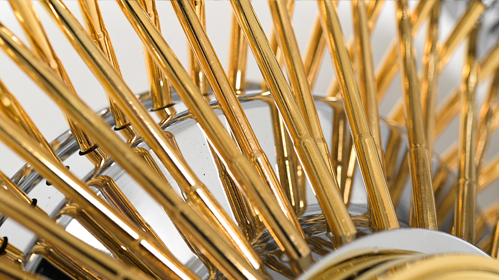 13x7 Wire Wheels Reverse 100-Spoke Straight Lace American Gold Plating Spokes with Chrome Nipples and Lip Rims