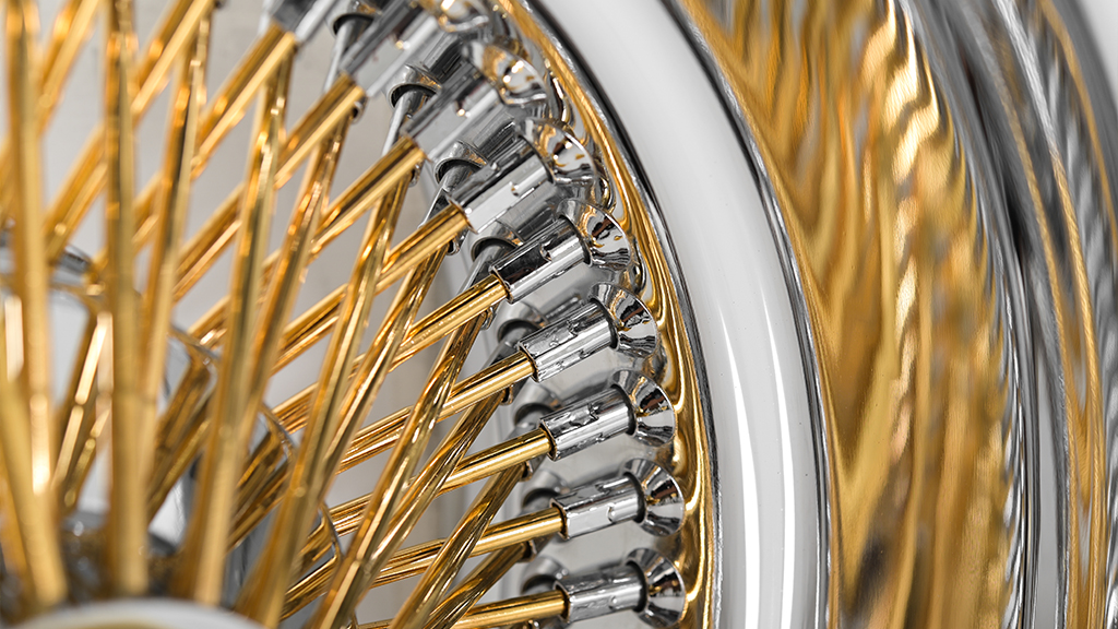 13x7 Wire Wheels Reverse 100-Spoke Straight Lace American Gold Plating Spokes with Chrome Nipples and Lip Rims