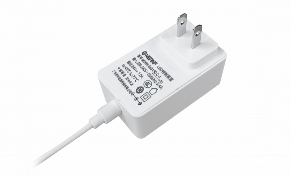 矩形恒压LED台灯适配器驱动器  0877
