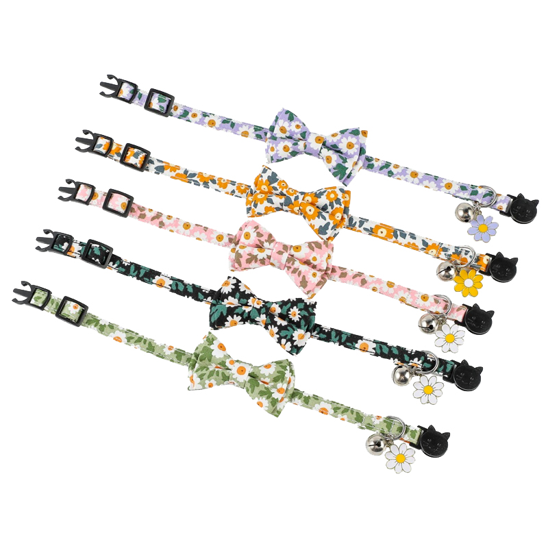 Custom pet collar with bow tie with bell