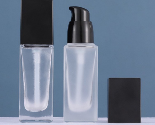 Available 30ml frosted square bottle liquid foundation glass bottle