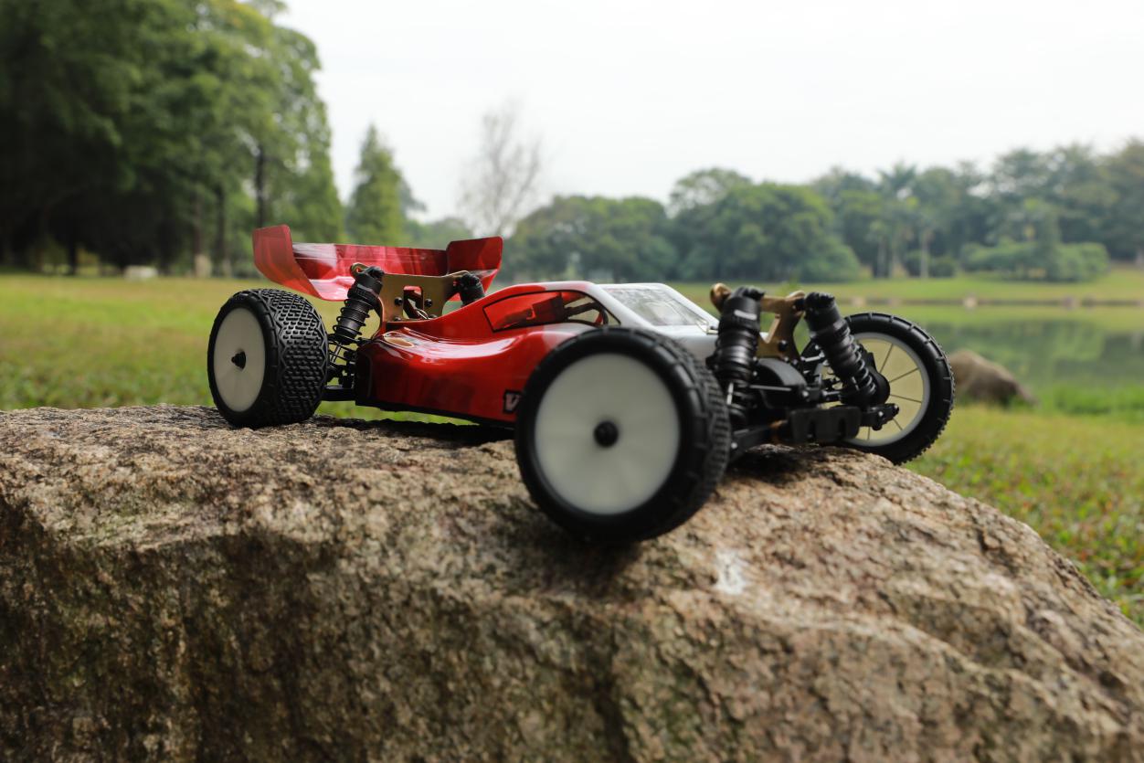 1:10 Scale 4WD Brushless Off-Road Buggy