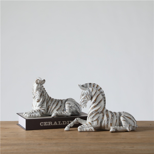 Eco Friendly Rustic Horse Figurines Zebra Animal Sculpture Home Decor