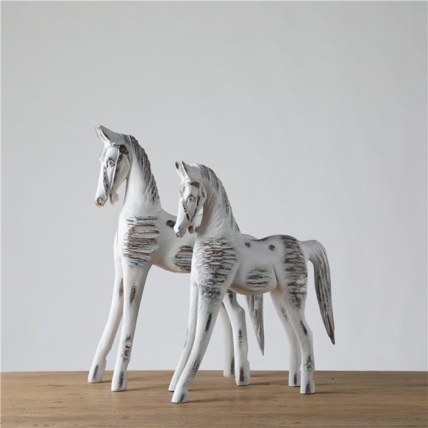 Home Decor Items Family Handmade Craft Personalized Ornaments Horse Statue Resin Crafts Home Decor