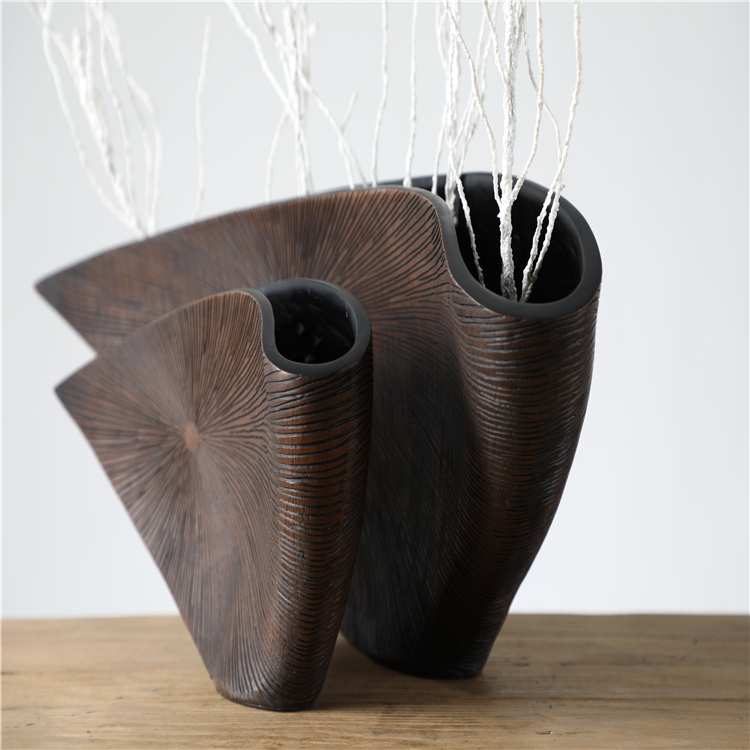 High Grade Unique Polyresin Home Decor Rustic Vase Nordic Art Crafts Decoration Flower Vase