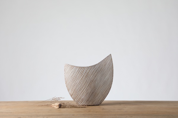 Simple Modern Resin Craft Vase Unique Shape Decorative Vases For Home Hotel Restaurant Decoration