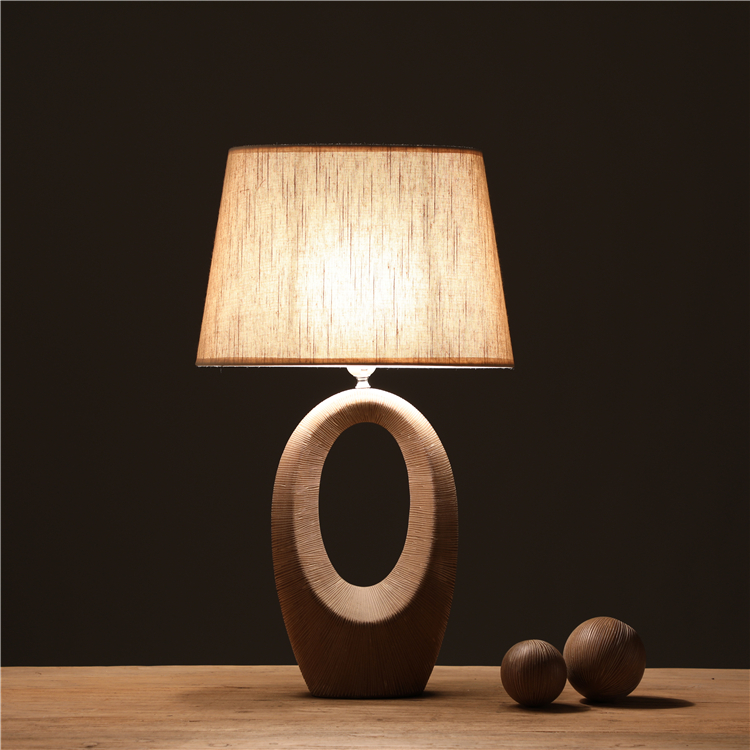 Wholesale home decor modern luxury unique bedroom light fixture resin table bedside lamp