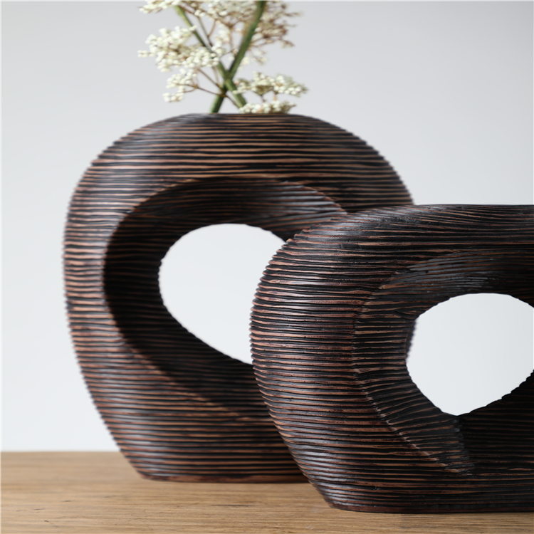 Best Selling Nordic Style Unique Black Resin Vase Table Flower Vase For Home Decor
