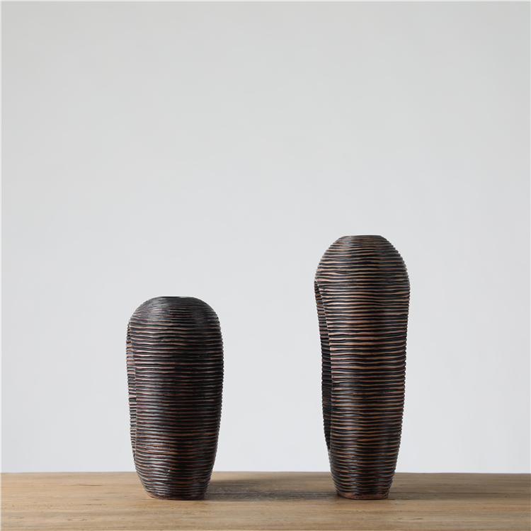 Best Selling Nordic Style Unique Black Resin Vase Table Flower Vase For Home Decor