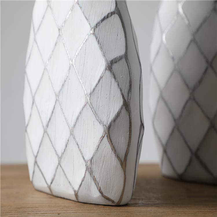 Hot Selling modern Exquisite white Resin rose vase for home decor