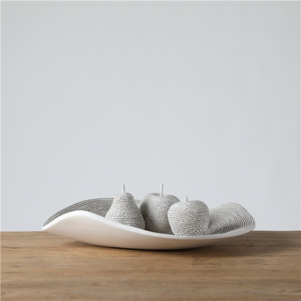 Hot dselling european style home decoration fruit shape resin craft with tray
