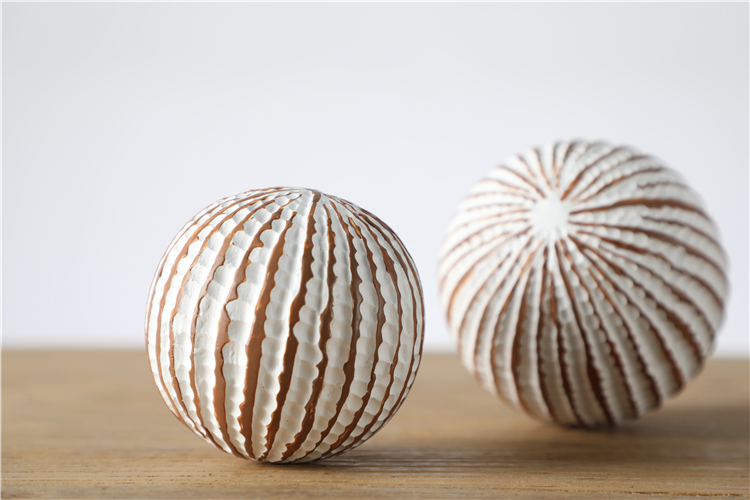 Hot Selling Home Decorative Handmade Craft Resin Tray and Orb