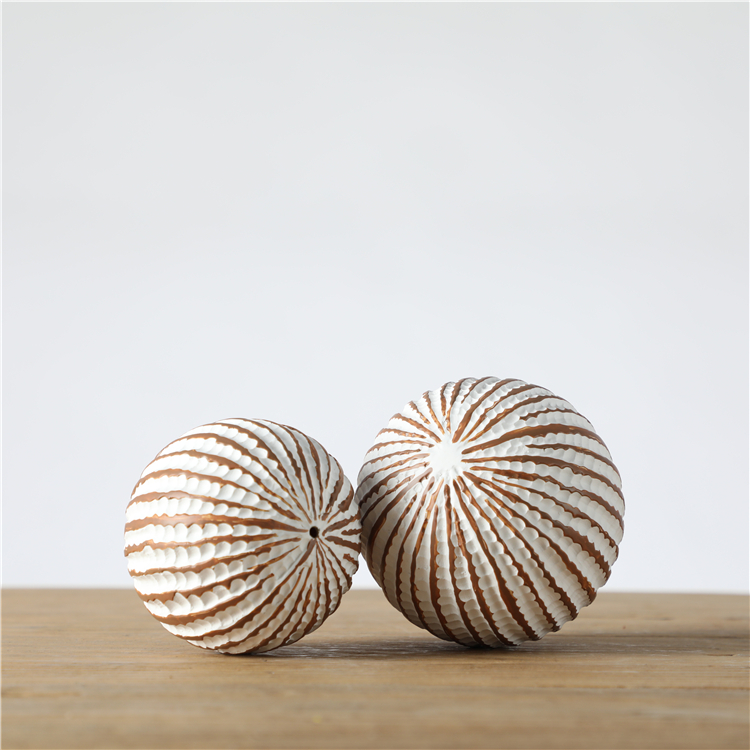 Hot Selling Home Decorative Handmade Craft Resin Tray and Orb