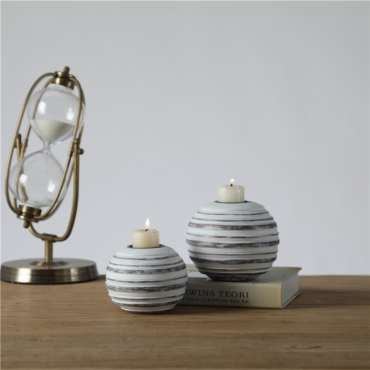 Graceful Striped Plain Church Ornament Resin Votive Candle Holders Set