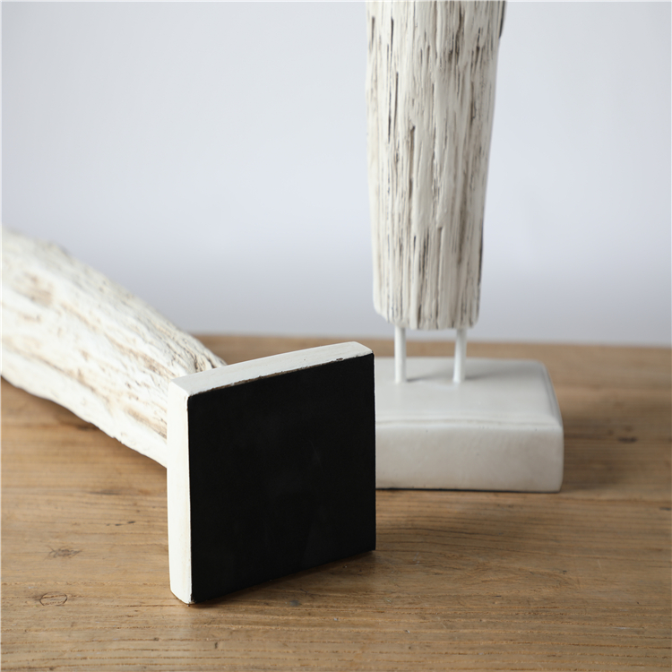 Hot Sale Nordic Trendy Home Decor Crafts Statue Figure Black Resin For Home Decoration