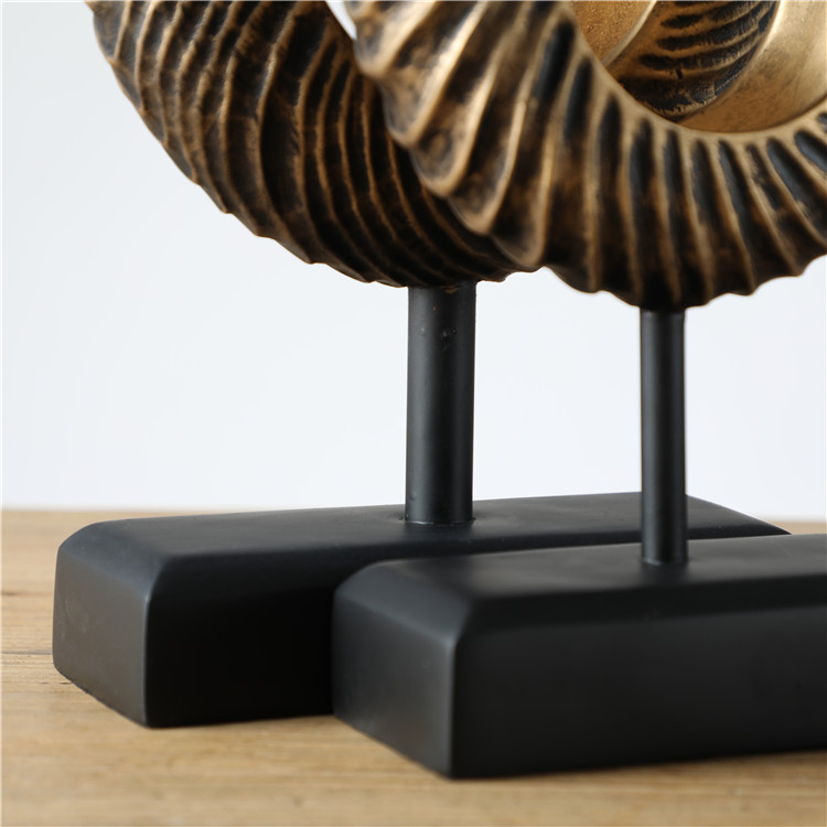 Beat quality modern home accessory art textured resin craft sculpture