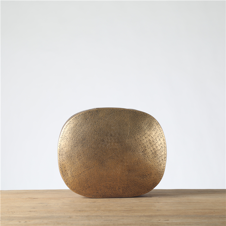 Wholesale handmade home decoration gold vase resin art flower vase luxury vase