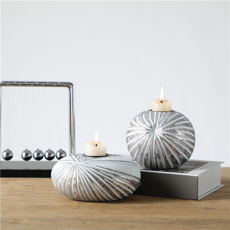 Vintage Decor Home Wholesale Polyresin Plate Decorative Candle Holder Stand