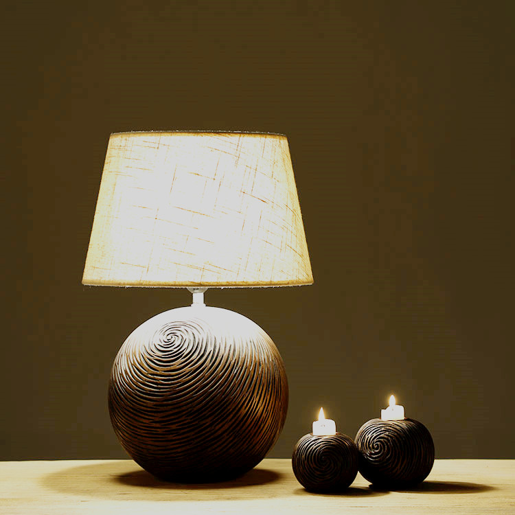 High Quality Home Decor Polyresin Antique Luxury Resin Table Lamps For Desk