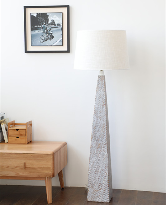 Wholesale modern poly resin nordic floor lamp resin home decoration tall lamp for home decor