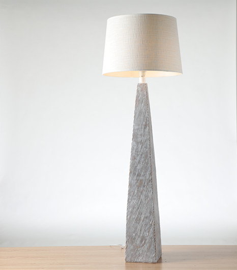 Wholesale modern poly resin nordic floor lamp resin home decoration tall lamp for home decor